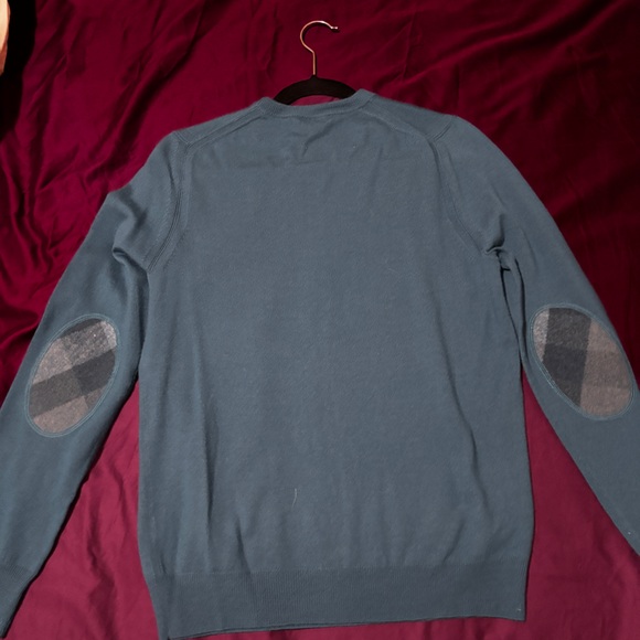Burberry wool sweater size medium - Picture 5 of 5